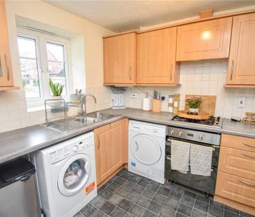 3 bedroom semi-detached house to rent - Photo 6