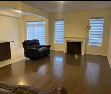 For Lease - 55 Cobriza Crescent Unit# Upper, Brampton, Ontario - Photo 1