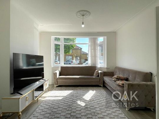 4 bedroom terraced house to rent - Photo 1