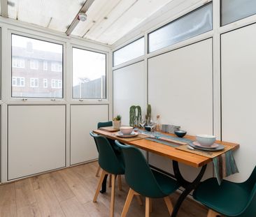 🏡 A Recently Refurbished Victorian House Minutes from Finsbury Park... - Photo 3