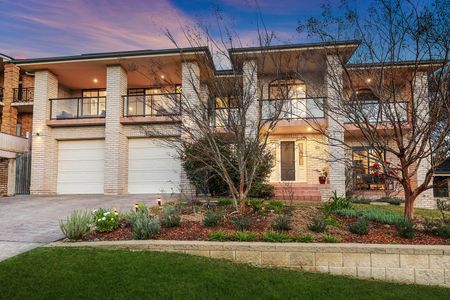 24 Corymbia Circuit, Frenchs Forest NSW 2086 - House For Rent | Domain - Photo 3