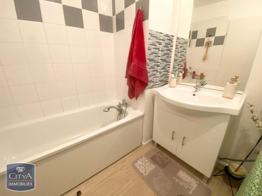 Location Appartement 2 pièces 45m² DENAIN 59220 - Photo 1