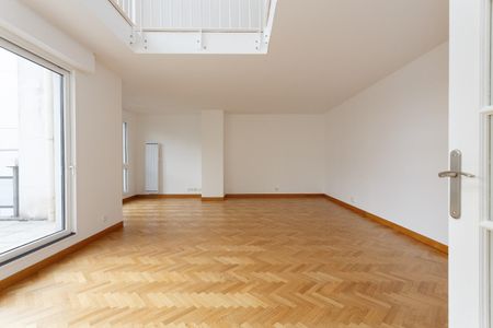 location Appartement T6 DE 140.9m² À PARIS - Photo 5