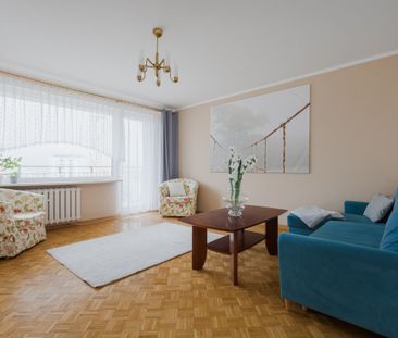 Jasne 3-pokojowe mieszkanie w Chyloni - Photo 1