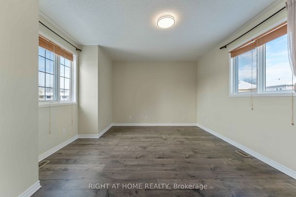 For Lease - 104 B Craig Henry Drive, South of Baseline to Knoxdale, Ontario - Photo 1