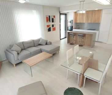 Piso de alquiler en Calle Ayamonte, Martín Carpena - Torre del Río - Photo 3