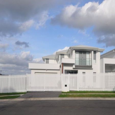 Lovely two storey home. - Photo 5