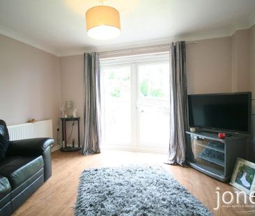 2 bedroom terraced house to rent - Photo 3