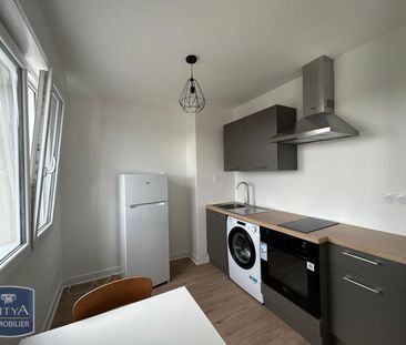 Location Appartement 1 pièce 29m² LAVAL 53000 - Photo 4