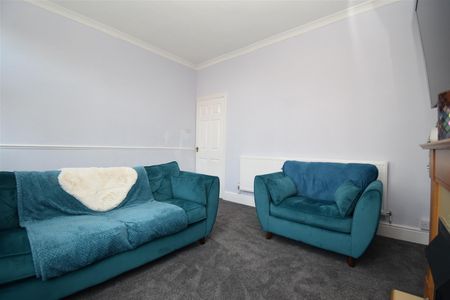 New Road, Middlestown, Wakefield - Photo 3