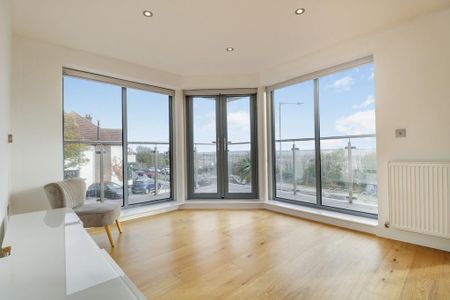 2 bedroom flat to rent - Photo 5