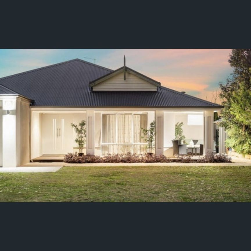 36 Norbury Way, Greenwood, WA 6024 - Photo 1