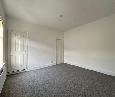 2 bed terraced house to rent in SR8 - Photo 4