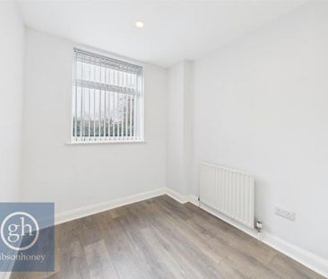 2 bedroom maisonette to rent - Photo 4