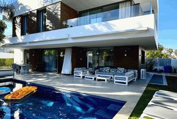 Luxury Villa for rent in Estepona, Andalusia