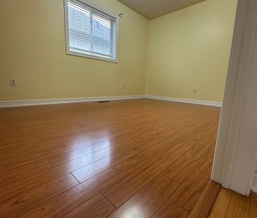 For Lease - 544 Matisse Place, Mississauga, Ontario - Photo 3