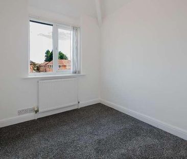 Silver Street, Irlam, Manchester, M44 - Photo 6