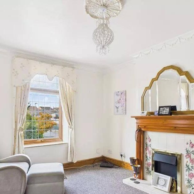 3 bed terraced house to rent Fitzwilliam Street, Swinton S64 - Photo 1