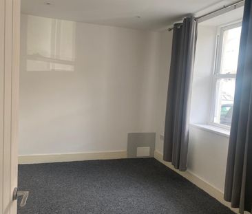 House For Rent The Grawen, Merthyr Tydfil - Photo 1