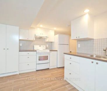 102 Robinson Avenue #Lower - Photo 4