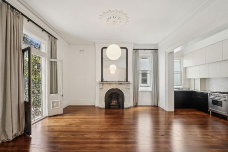 Secluded Garden Retreat In North Corner Position - Photo 3