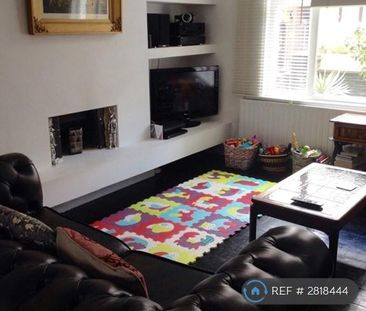 2 bedroom terraced house to rent - Photo 4