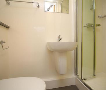 Studio to rent - Photo 6