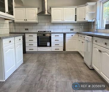 1 bedroom in a house share to rent - Photo 5