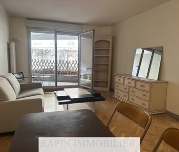 T2 MEUBLE AVEC TERRASSE LYON 7 - Photo 2