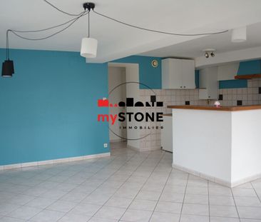 CHATILLON sur CHALARONNE – Appartement 2ème étage – T4 – 75m² - Photo 2