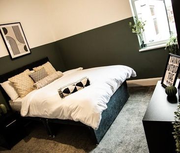 1 bedroom in a house share to rent - Photo 4