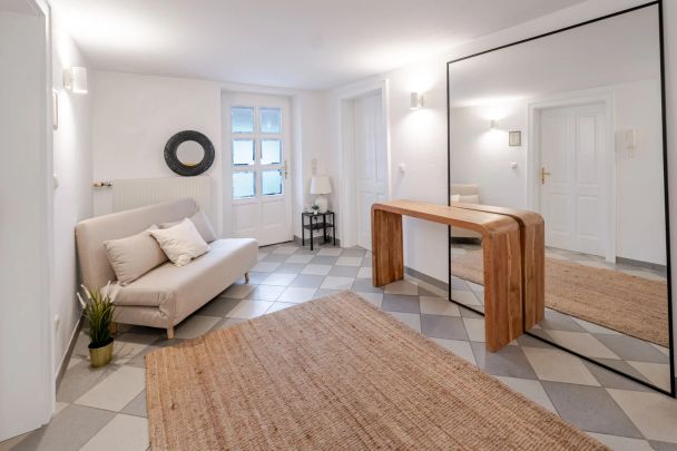 Großes Haus in Ruhelage mit Garten, Balkonen und Garage in Graz Ragnitz - Photo 1