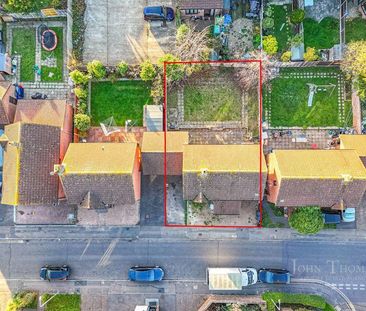 4 bedroom detached house to rent - Photo 3