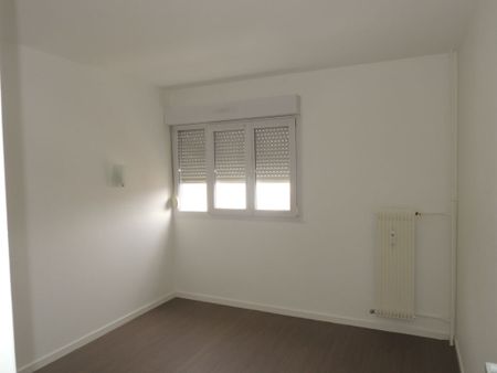 Appartement à louer - REIMS- COURLANCY - Photo 3