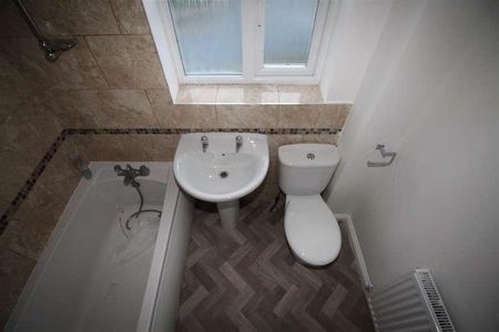 Olanyian Drive, M8 - Photo 4