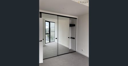 Discover Modern Living in Brunswick's Heart – 2 Bedroom Apartment - Photo 2