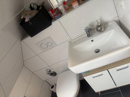 Wohnung zur vorübergehenden Vermietung - Photo 2