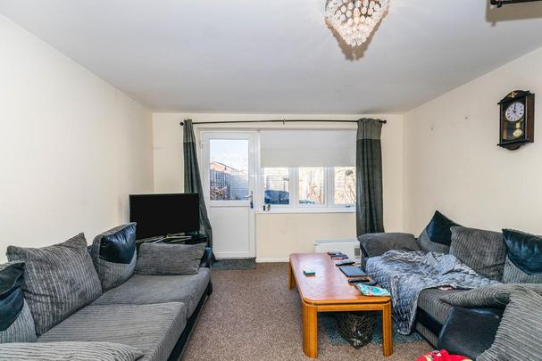 2 bedroom house to rent - Photo 1