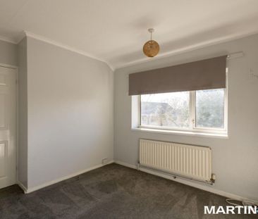 2 bedroom end of terrace house to rent - Photo 5