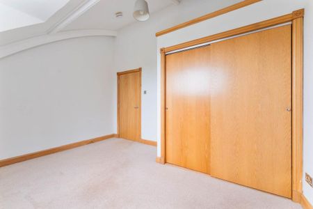3 bedroom apartment to rent - Photo 4