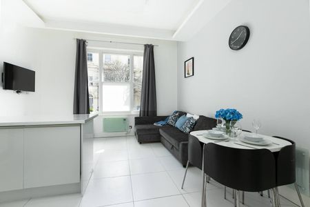 1 Bed Flat, Gloucester Terrace, W2 - Photo 3