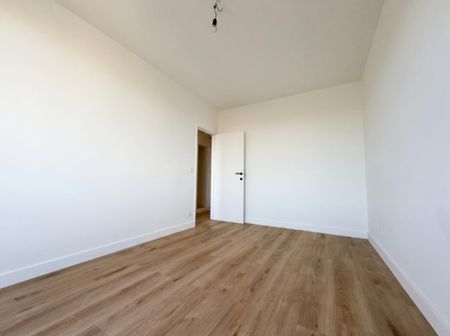 Appartement te huur in Kortrijk - Photo 4