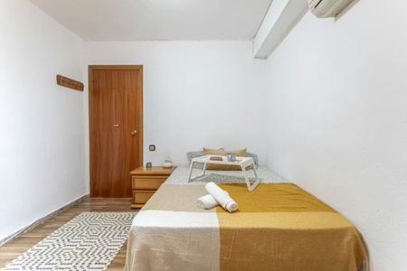 Carrer del Poeta Más i Ros, Valencia, Valencian Community 46022 - Photo 4