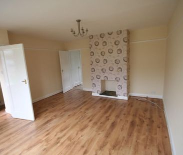 Fieldhead Road, Guiseley - Photo 1