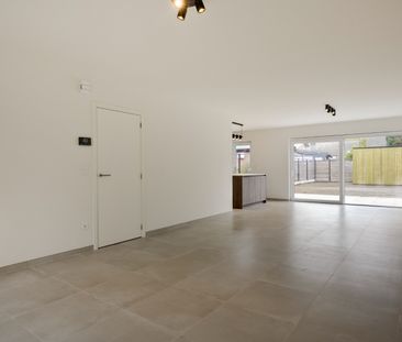 Huis te huur in Mol met 3 slaapkamers - Photo 2