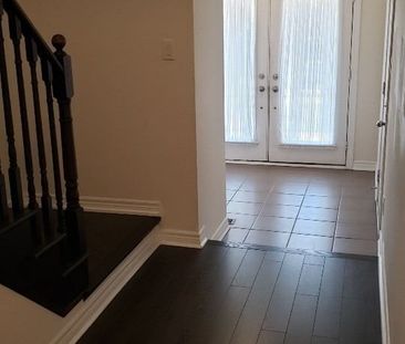 For Lease - 12 Black Locust Drive, Markham, Ontario - Photo 3