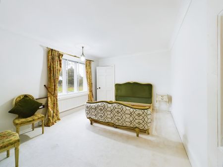 5 bed to rent in Horton Road, Horton, SL3 - Photo 5