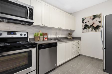 William Mosgrove Tower - Photo 5