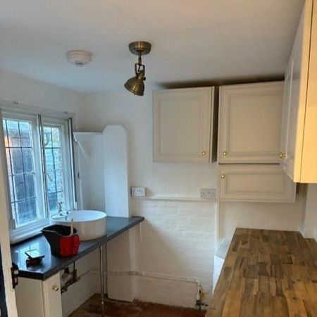 3 bedroom detached house to rent - Photo 5