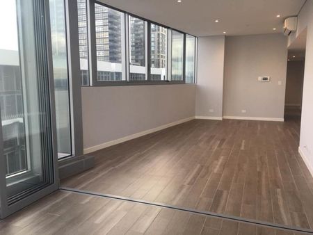 3 Bedrooms Apartment with tile floor! - Photo 3